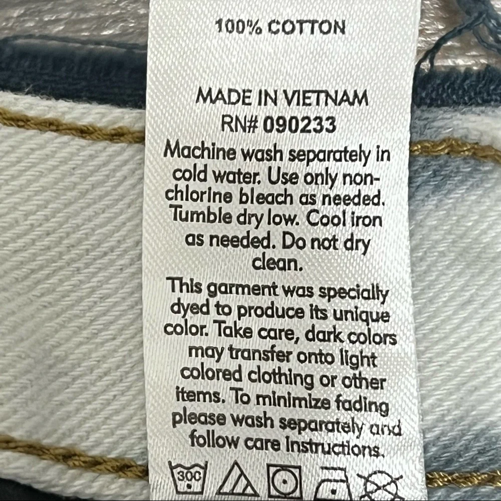 NWT Pacsun Tie Dye High Waisted Denim  Festival Shorts Size 26 Colorful Jeans - Picture 12 of 15